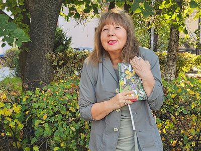 Când oamenii nu mai sunt oameni. „Platanos” de Doina Ruști