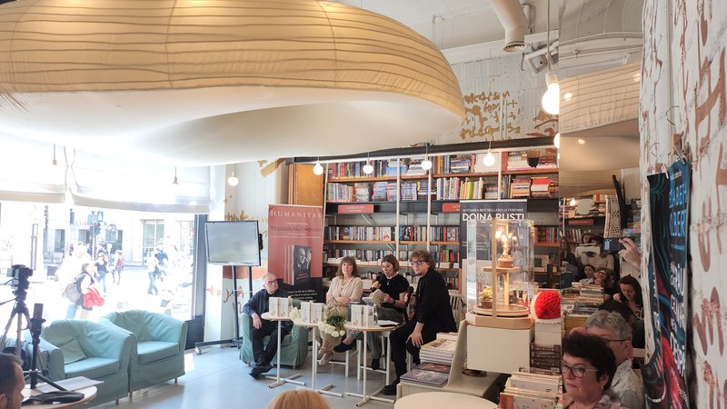 Nas de bulgar Comes Home. Book Launch at Humanitas Cișmigiu Bookshop - Doina Ruști